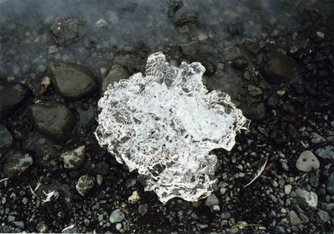 アラスカの宝石のような氷河